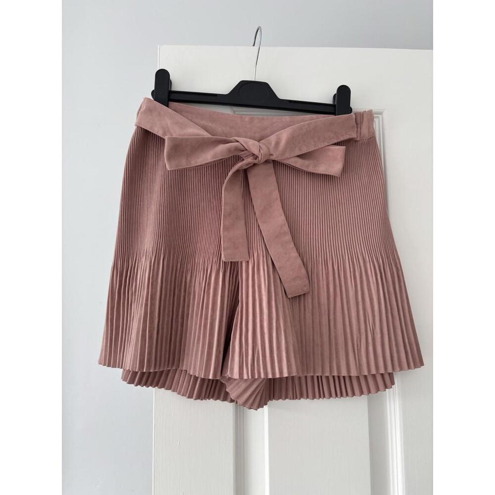 Pink Cord Pleated Shorts. Zara. Size XS